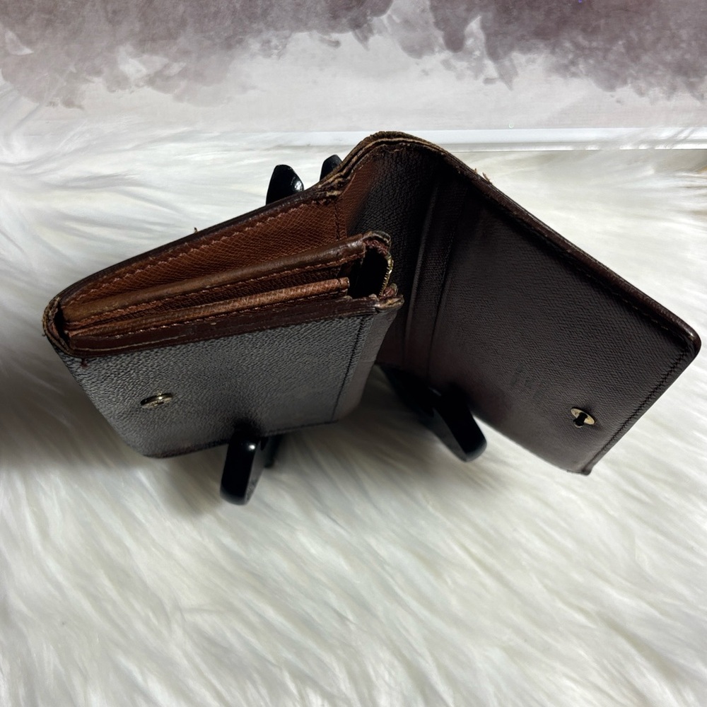 LOUIS VUITTON COMPACT WALLET - Picture 3 of 16